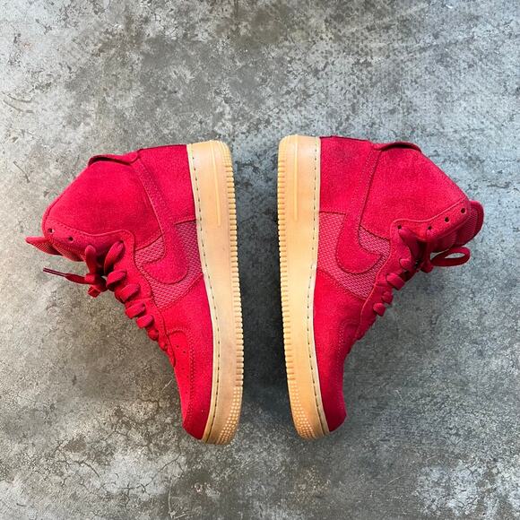 Nike Air Force 1 High Red Suede Gum Sole Men 7.5 Women 9 - Picture 2 of 9
